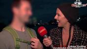 Bokep Video Ouml ffentliches deutsches Casting auf der Stra szlig e mit unbekannten Leuten terbaru