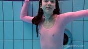 Bokep HD Pink body bikini Roxalana showing her pussy gratis